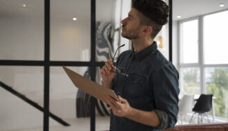 How to Build a Brand That Resonates: Real Clarity, Real Connection